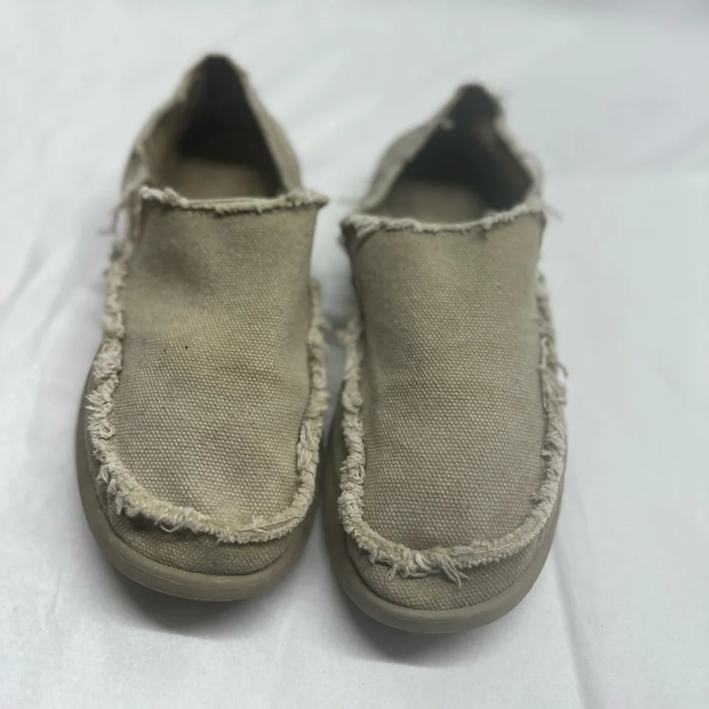 Crocs Men's Sz:7 Santa Cruz Casual Slip-On Shoes Khaki Tan frayed Canvas Loafer.